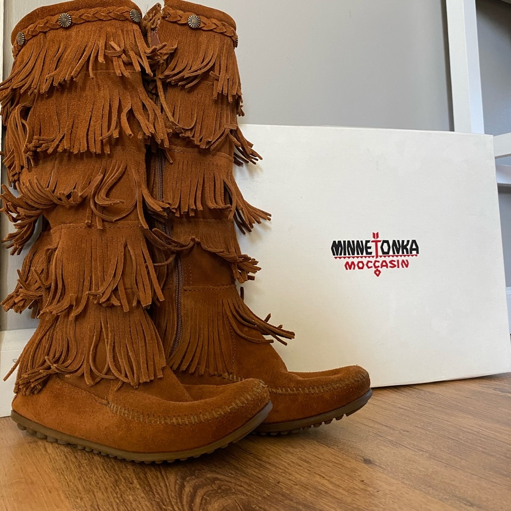 Minnetonka Moccasin Boots